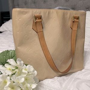 Louis Vuitton vernis Houston shoulder bag Gold LV